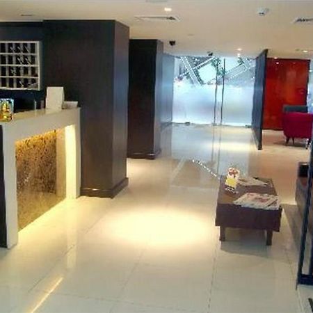 24 Inn Hotel Bangkok Kültér fotó