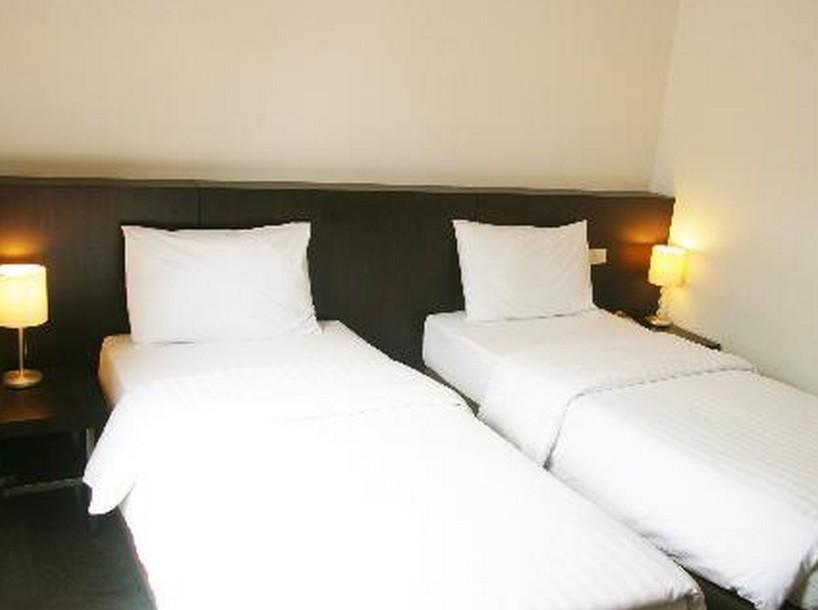 24 Inn Hotel Bangkok Kültér fotó