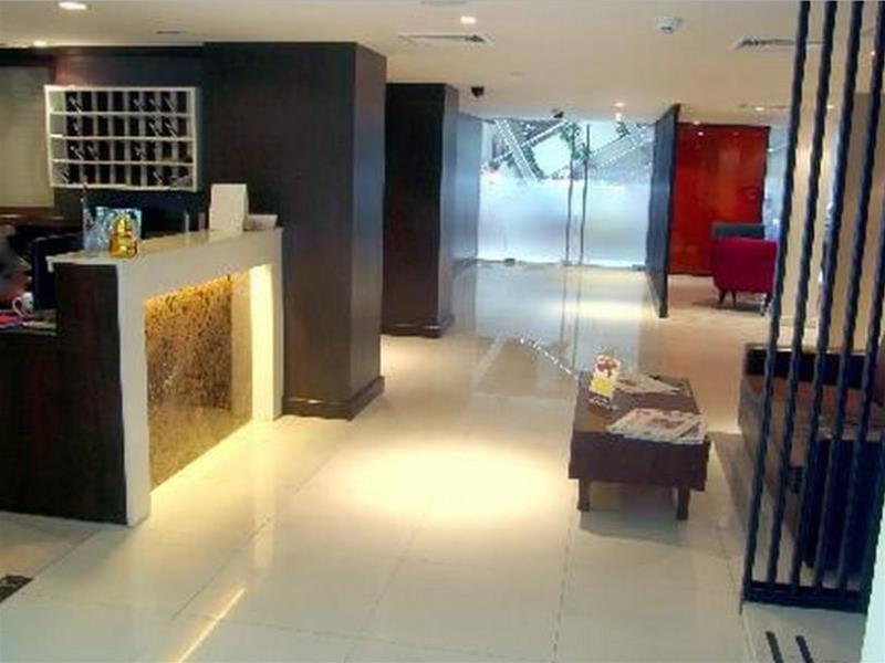 24 Inn Hotel Bangkok Kültér fotó
